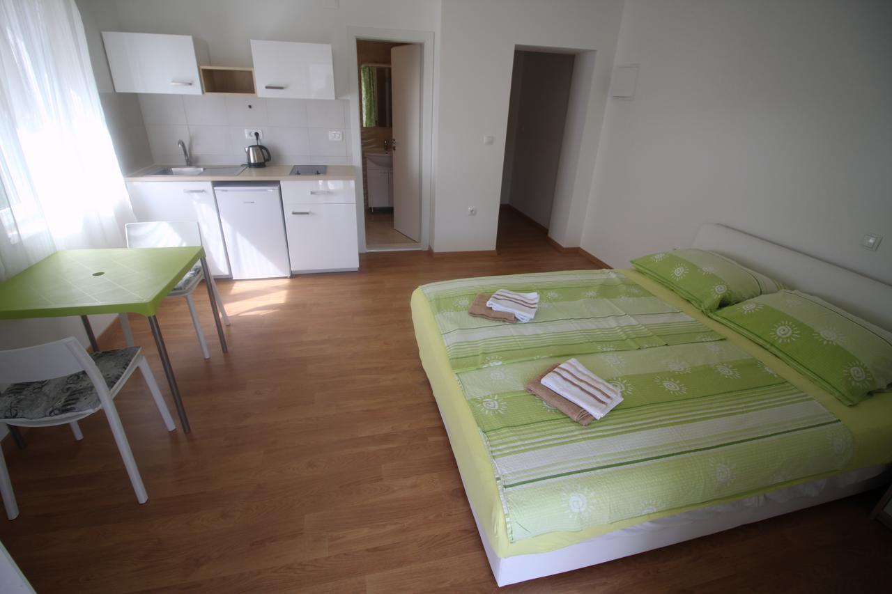 Apartments Marinko 斯塔里格勒 外观 照片