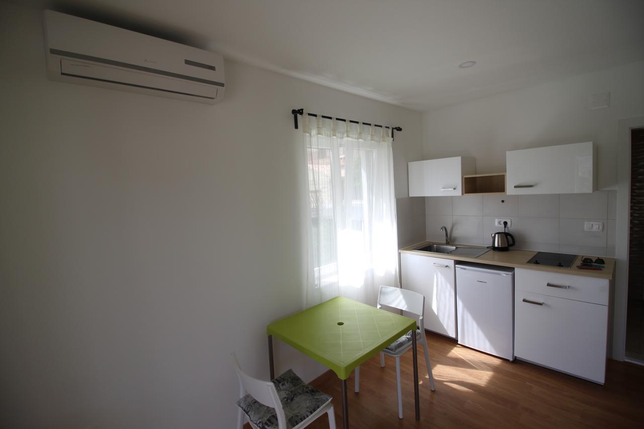Apartments Marinko 斯塔里格勒 外观 照片